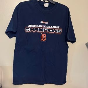 Lee sport Detroit tiger shirt - L21